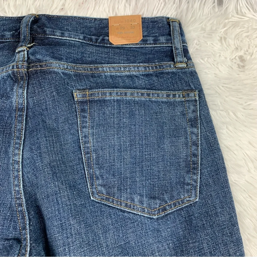 J Crew 1040 Athletic Tapered-fit jean in‎ one-year wash size 29x32